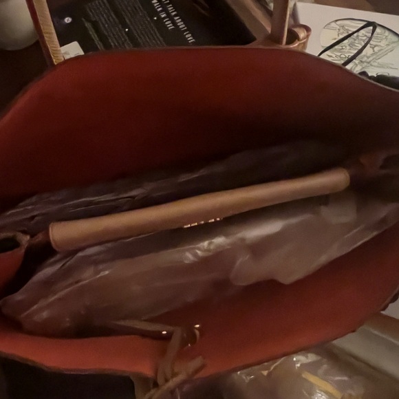 Prada Double Tote in Tan Saffiano Leather - Picture 7 of 10